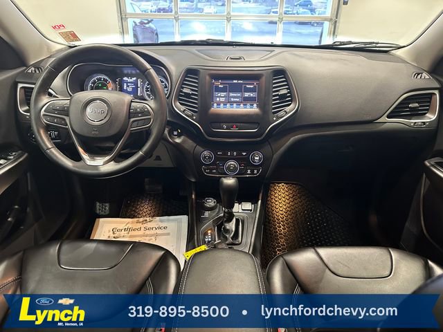 Used 2019 Jeep Cherokee Latitude Plus w/ Cold Weather Group image 8