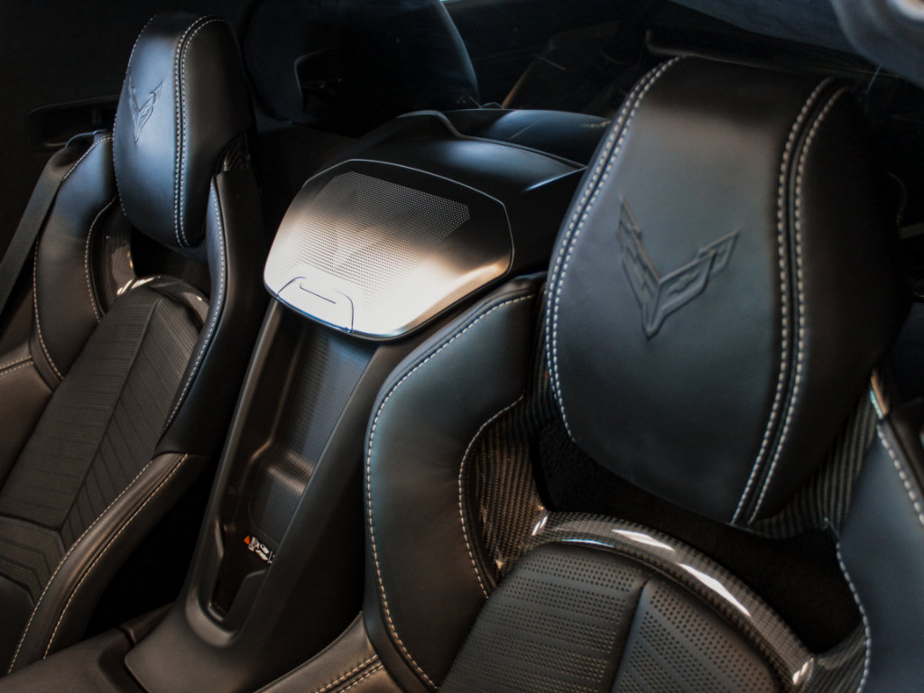 Used 2023 Chevrolet Corvette Stingray Premium Cpe w/ Z51 Performance Package RWD image 5
