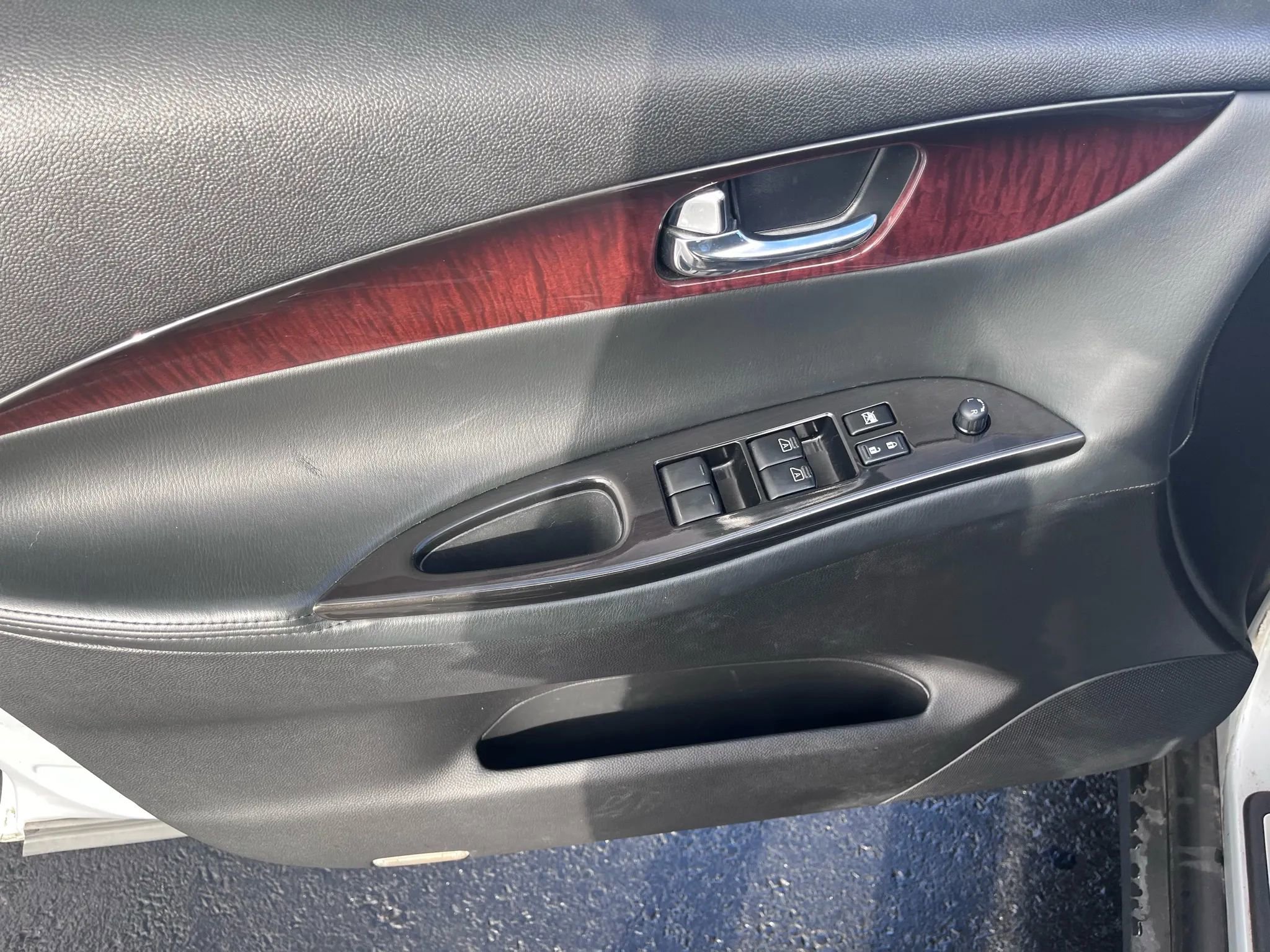 Used 2015 INFINITI QX50 AWD image 10