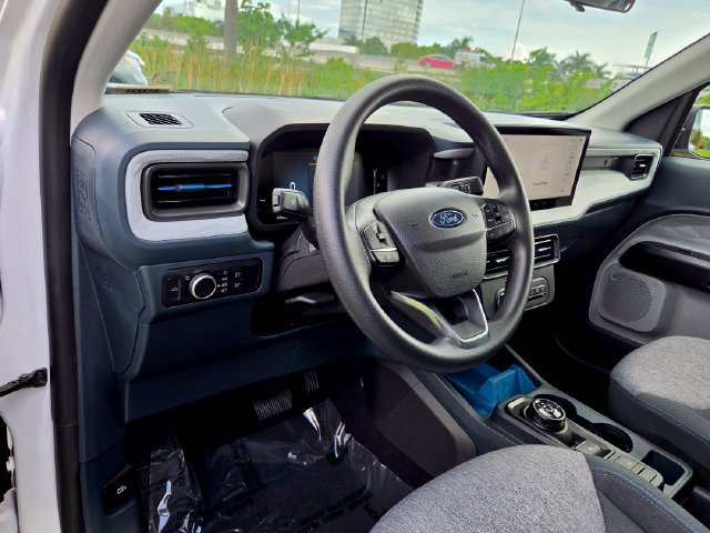 Used 2025 Ford Maverick XLT w/ Equipment Group 302A AWD/4WD image 27