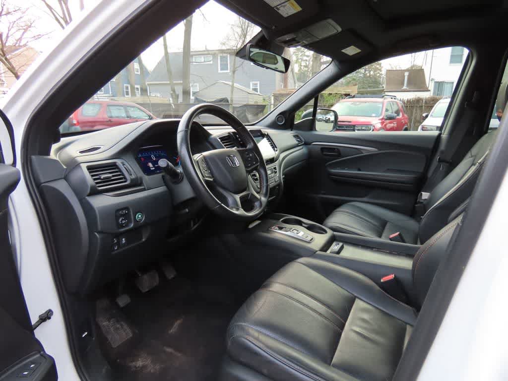 Certified 2022 Honda Pilot TrailSport image 2
