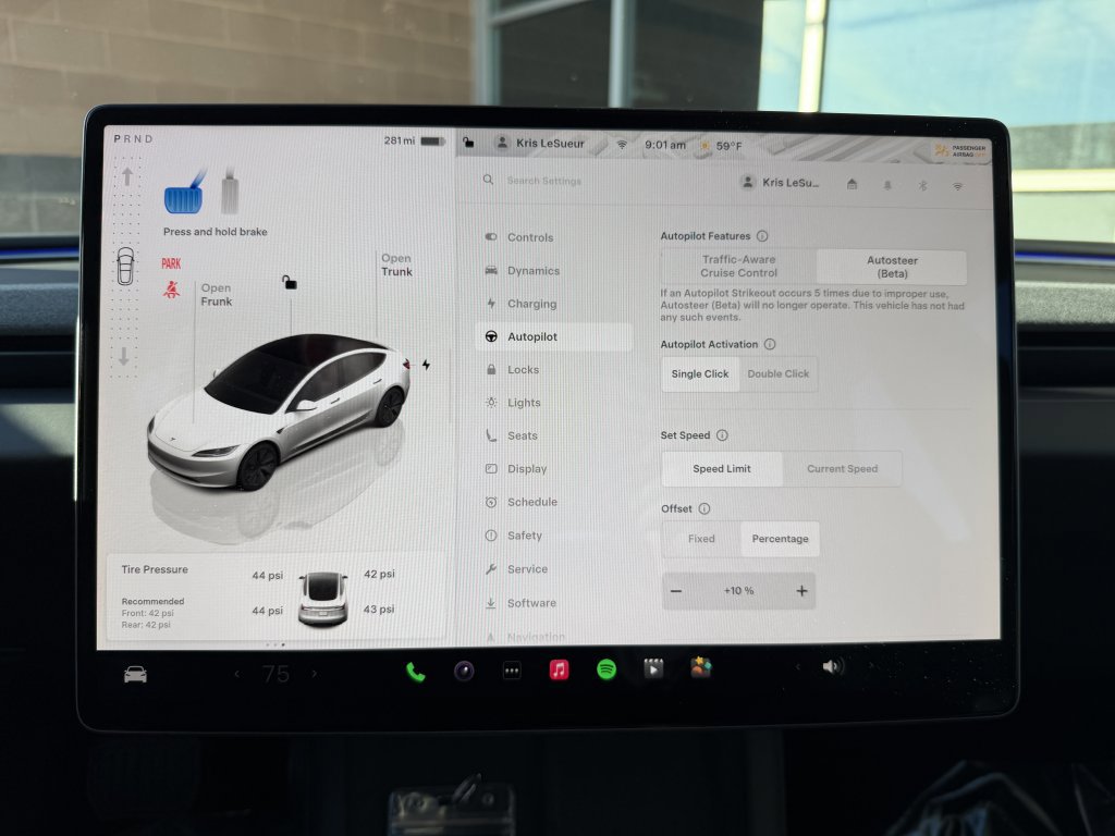 Used 2025 Tesla Model 3 image 20