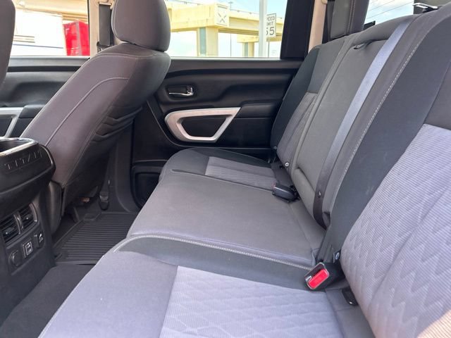 Used 2020 Nissan Titan SV w/ SV Convenience Package AWD/4WD image 37