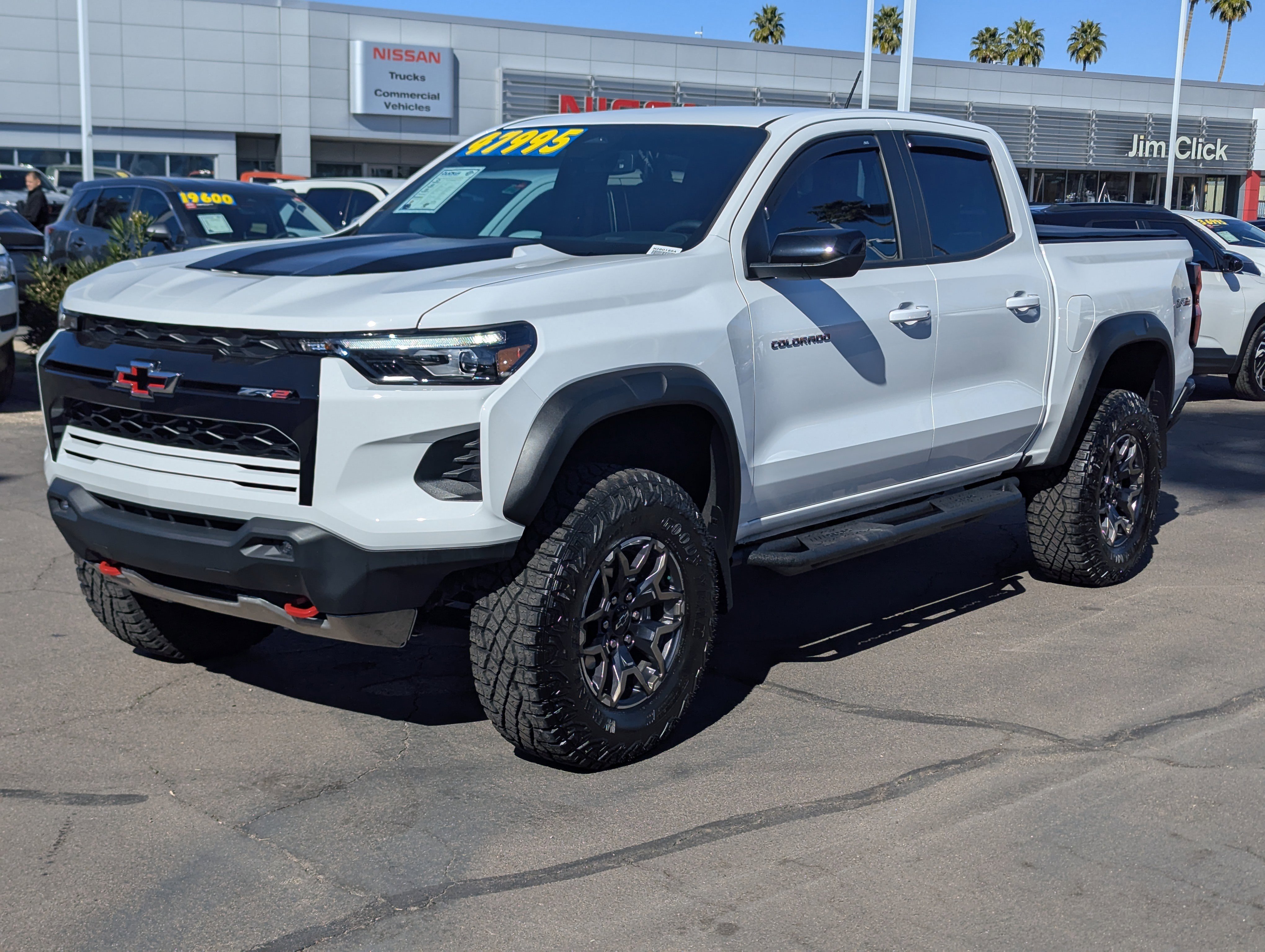 Used 2024 Chevrolet Colorado ZR2 w/ Safety Package image 5