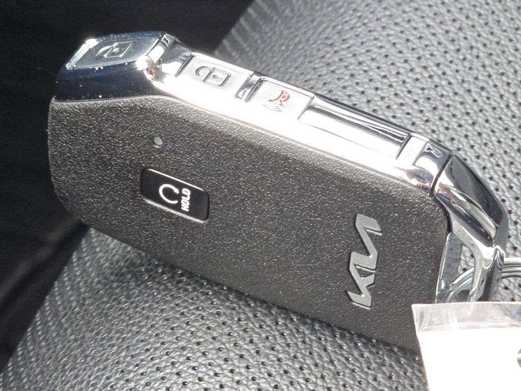 Used 2023 Kia Sportage EX image 35