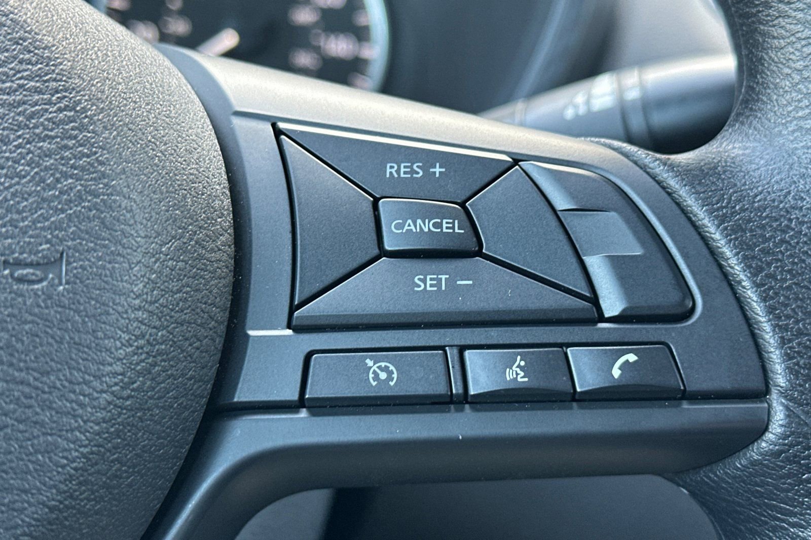 Certified 2025 Nissan Sentra S FWD image 38