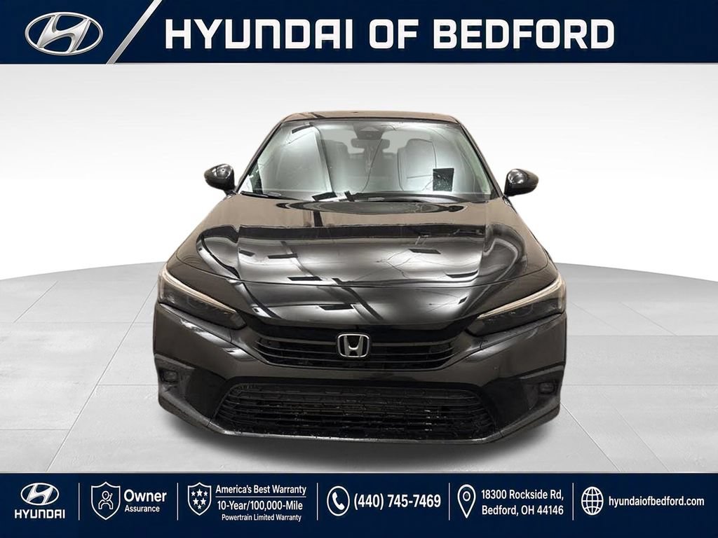Used 2022 Honda Civic Touring image 2