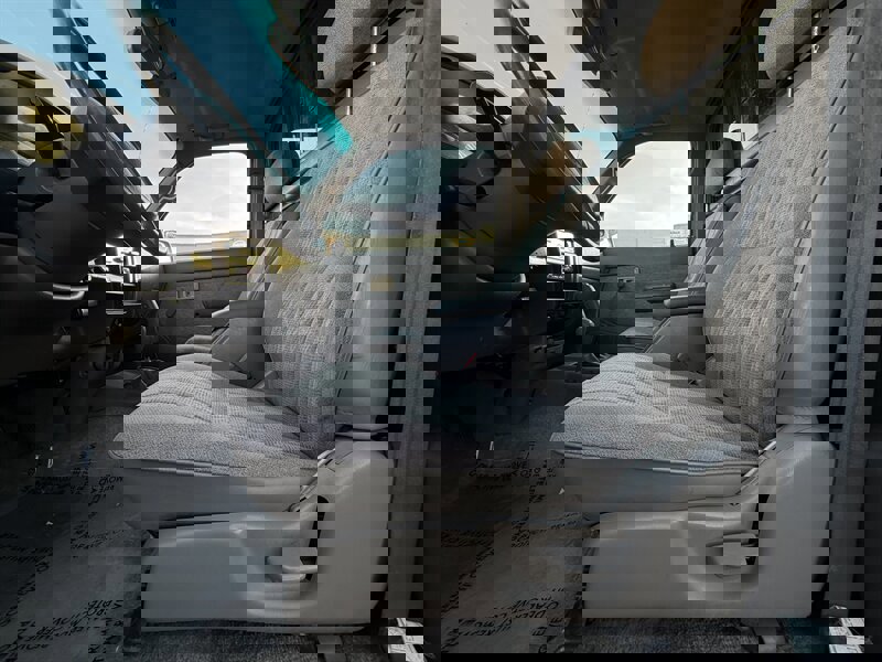 Used 1999 Toyota Tacoma 4x4 Regular Cab image 33