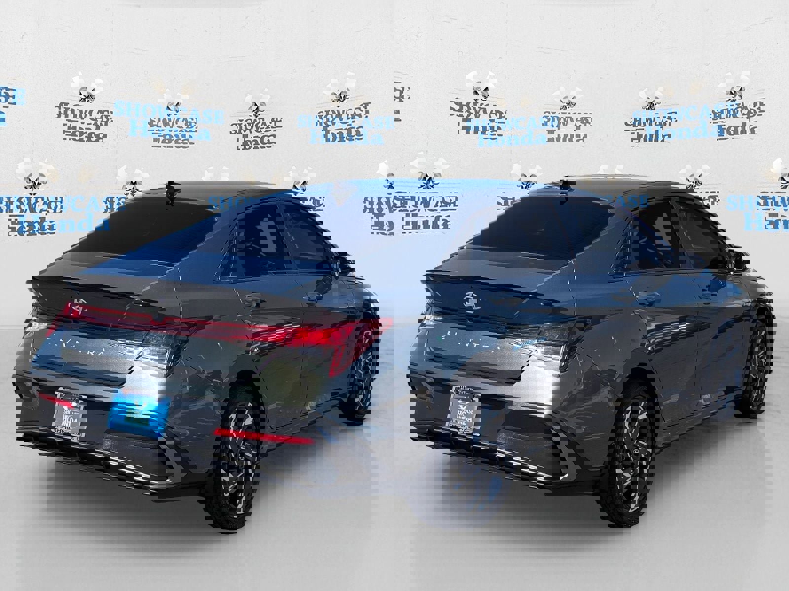 Used 2025 Hyundai Elantra Sport image 8