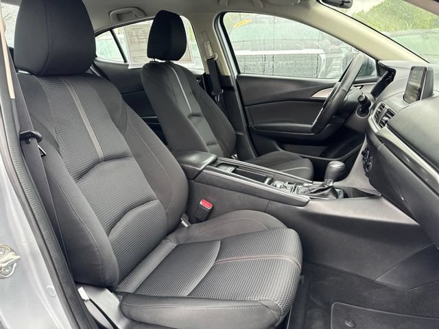 Used 2017 MAZDA MAZDA3 Sport w/ Preferred Equipment Package FWD image 28
