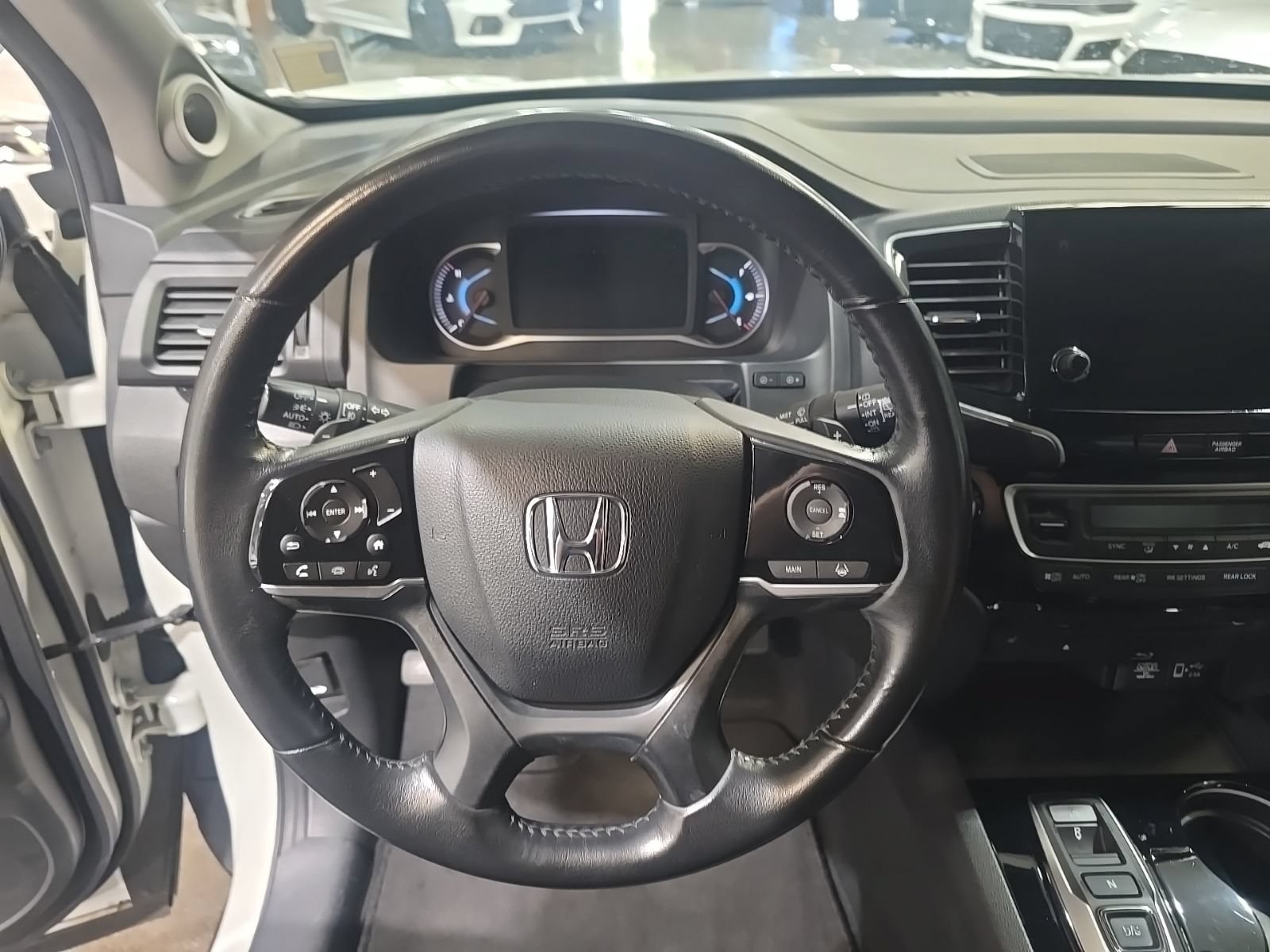 Used 2019 Honda Pilot Touring image 32