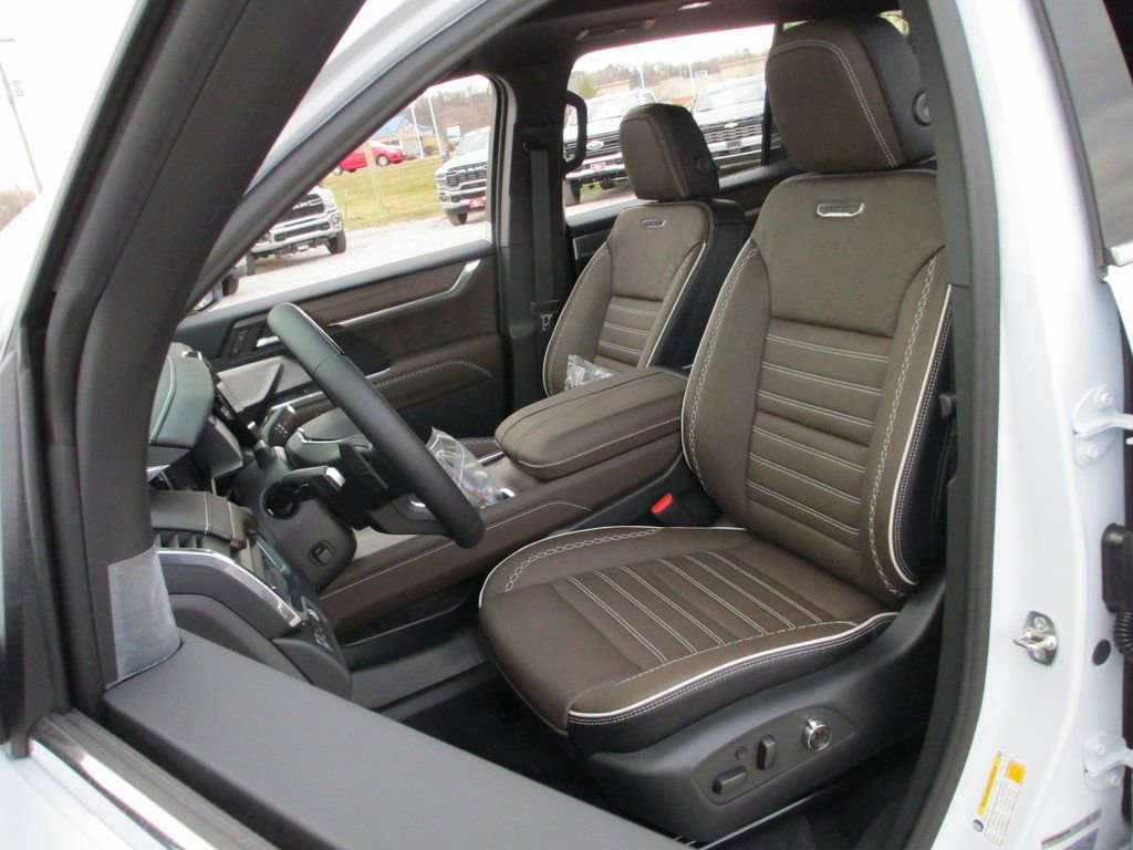 New 2026 GMC Acadia Denali Ultimate image 11