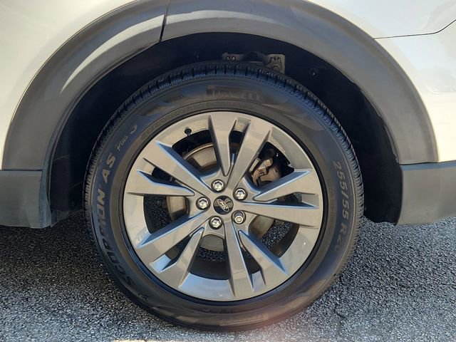 Used 2021 Ford Explorer XLT w/ Equipment Group 202A RWD image 33