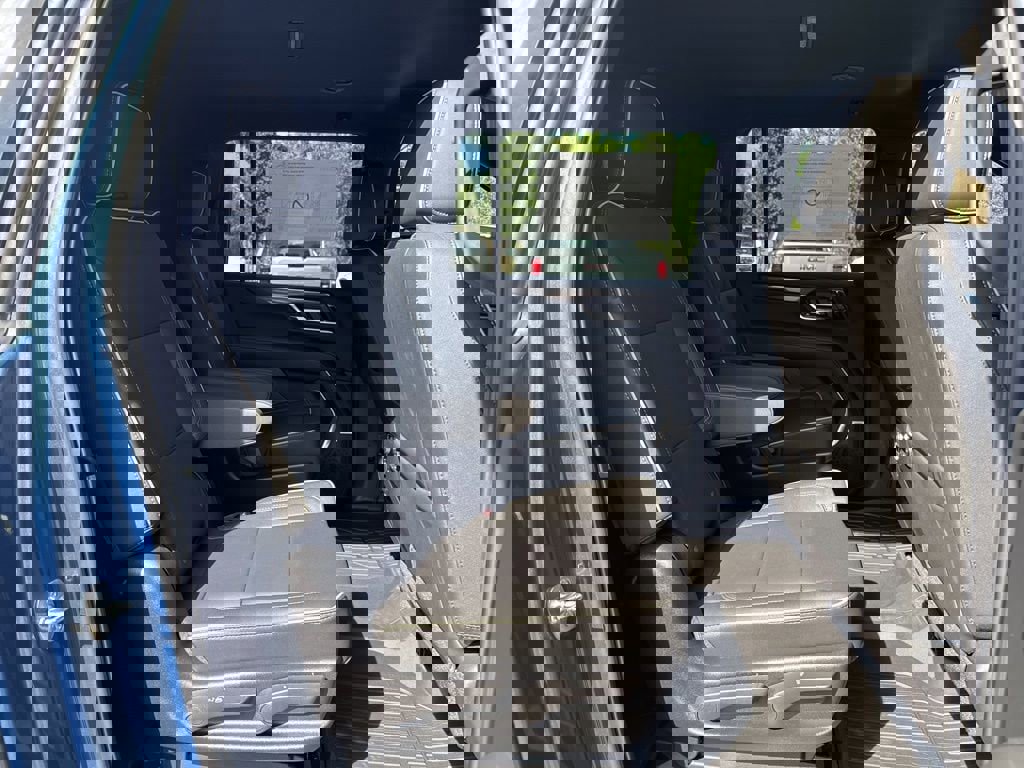 New 2026 GMC Yukon XL Elevation w/ LPO, Floor Liner Package image 14