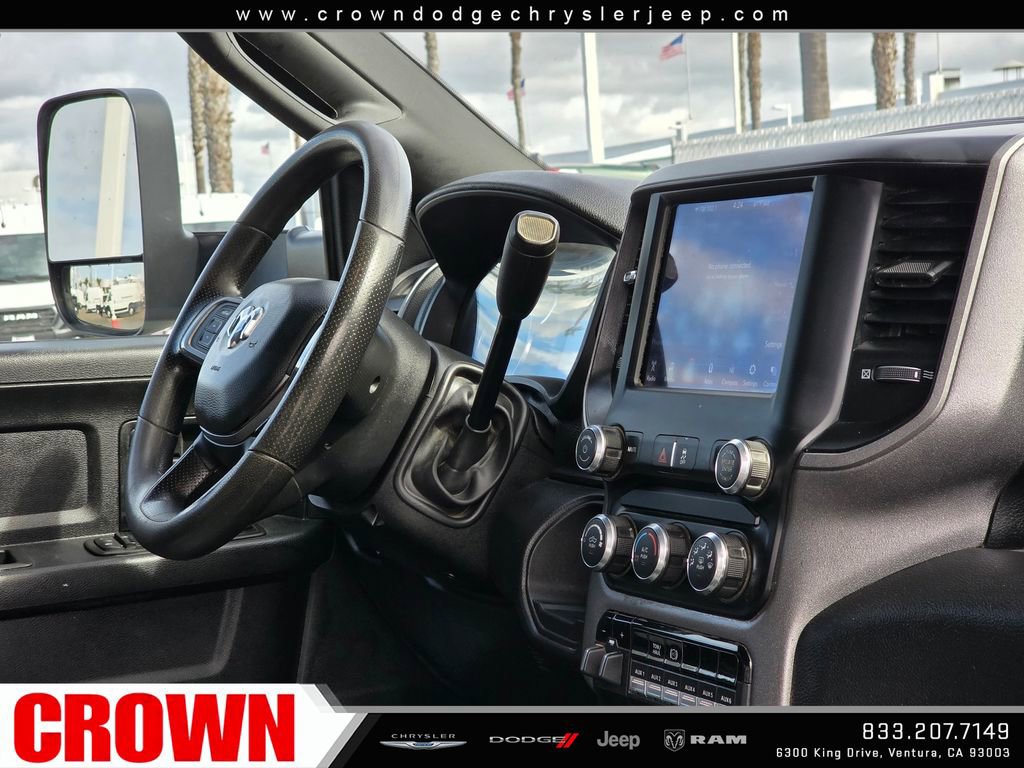 Used 2021 RAM 5500 Tradesman w/ Chrome Appearance Group AWD/4WD image 21