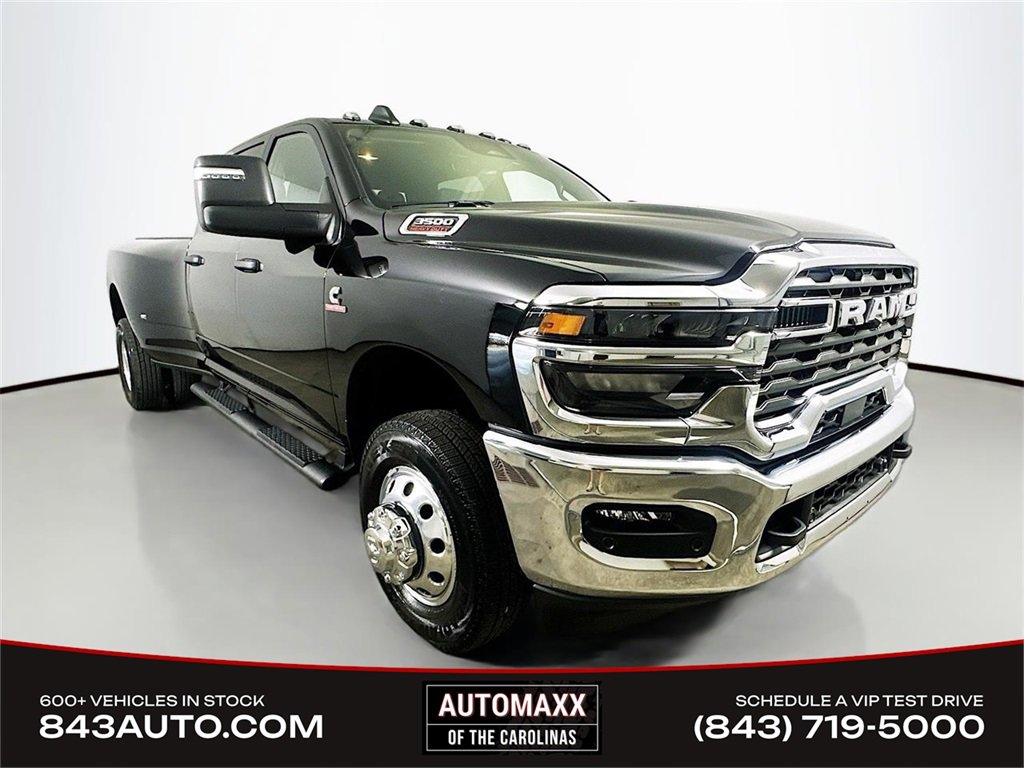 Used 2025 RAM 3500 Tradesman image 1