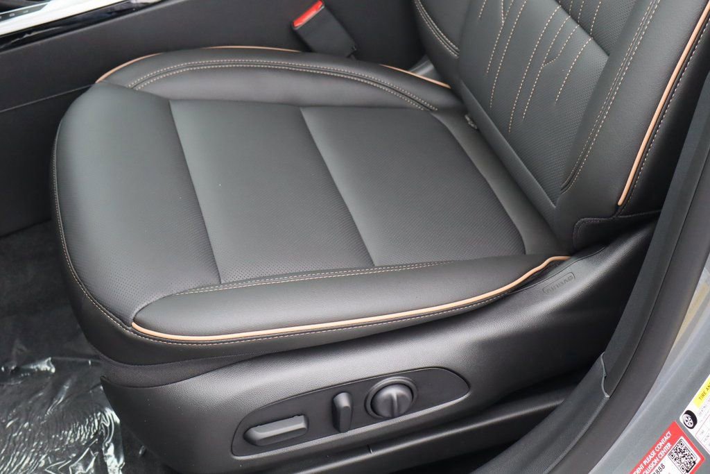 New 2026 Buick Envista Avenir image 11