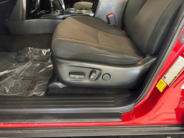 Used 2021 Toyota 4Runner TRD Off-Road AWD/4WD image 42