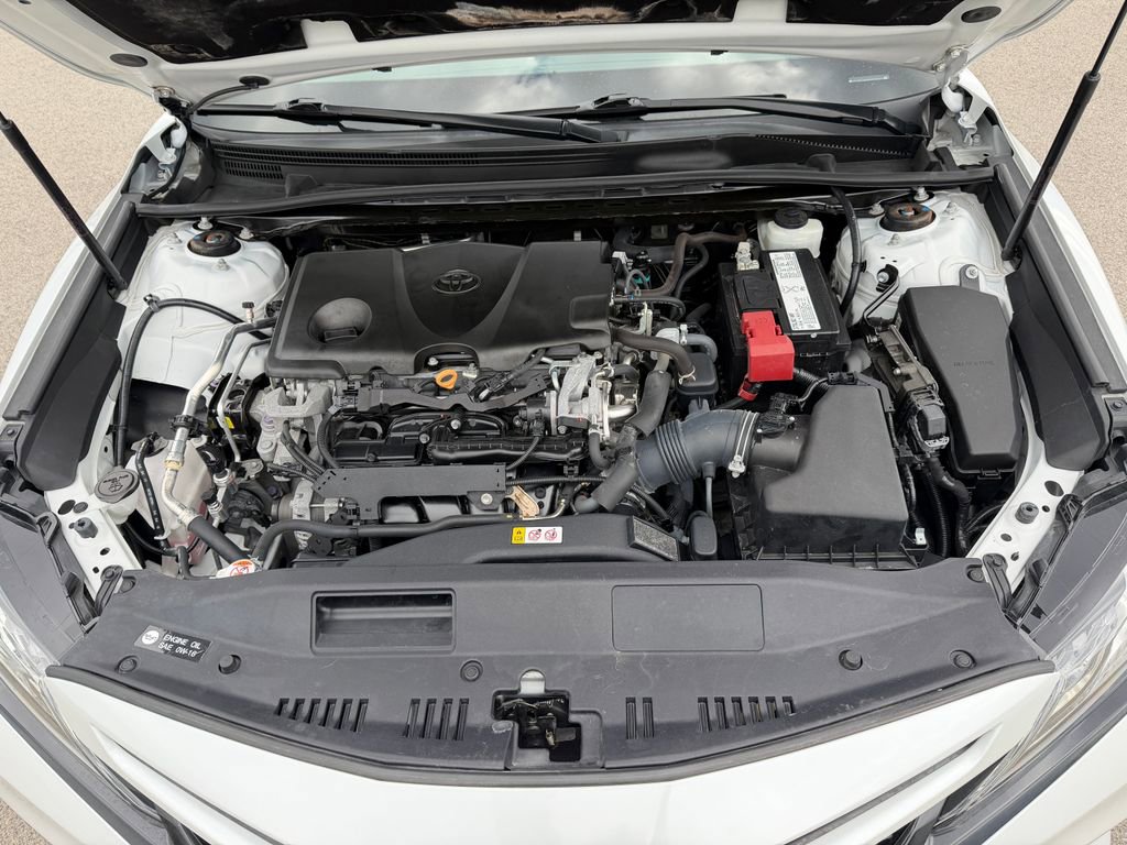 Used 2019 Toyota Camry XSE FWD image 28