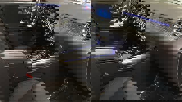 Certified 2025 Mercedes-Benz GLA 250 4MATIC image 35