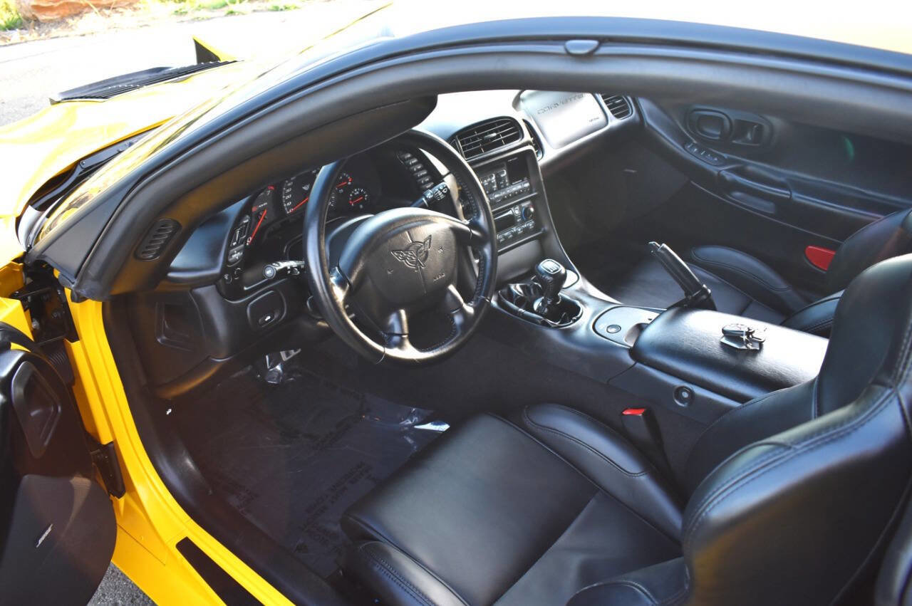 Used 2003 Chevrolet Corvette Z06 w/ Memory Package, 3 Drivers RWD image 52