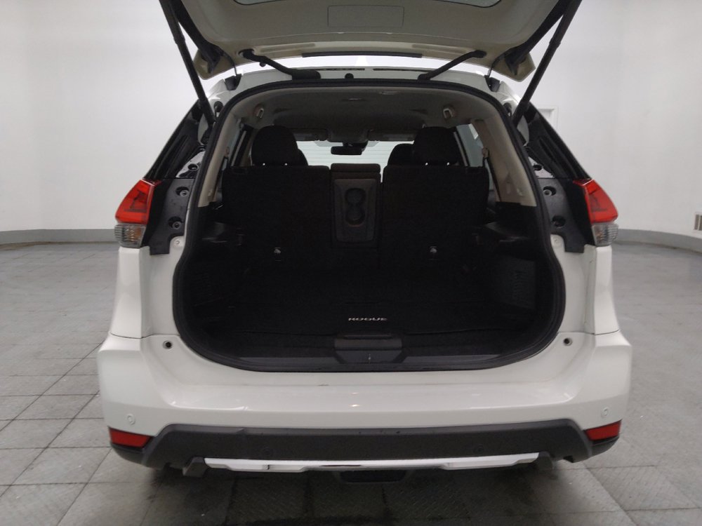 Used 2019 Nissan Rogue SV FWD image 29