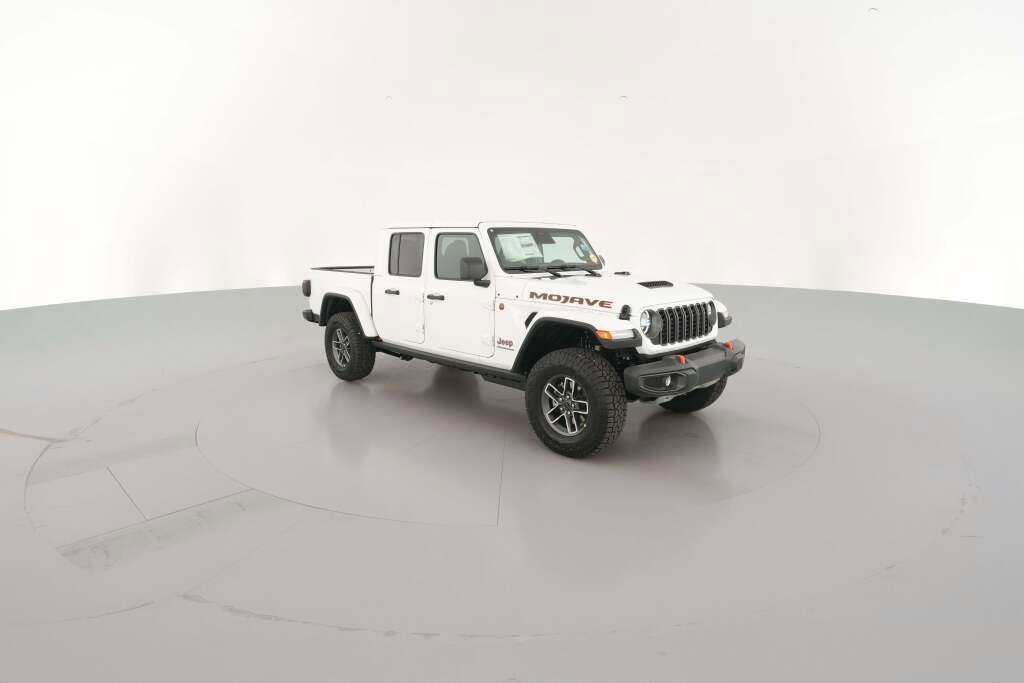New 2026 Jeep Gladiator Mojave image 16