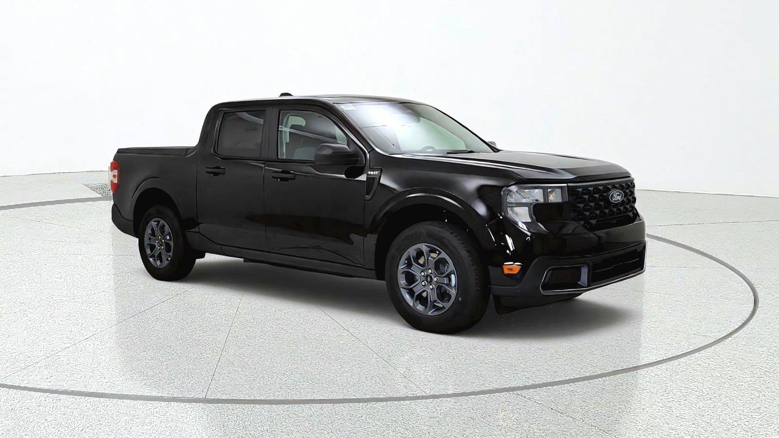New 2026 Ford Maverick XLT w/ Equipment Group 301A AWD/4WD image 8