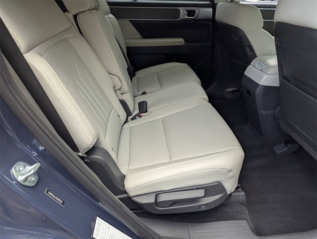 Used 2025 Hyundai Santa Fe SEL image 28