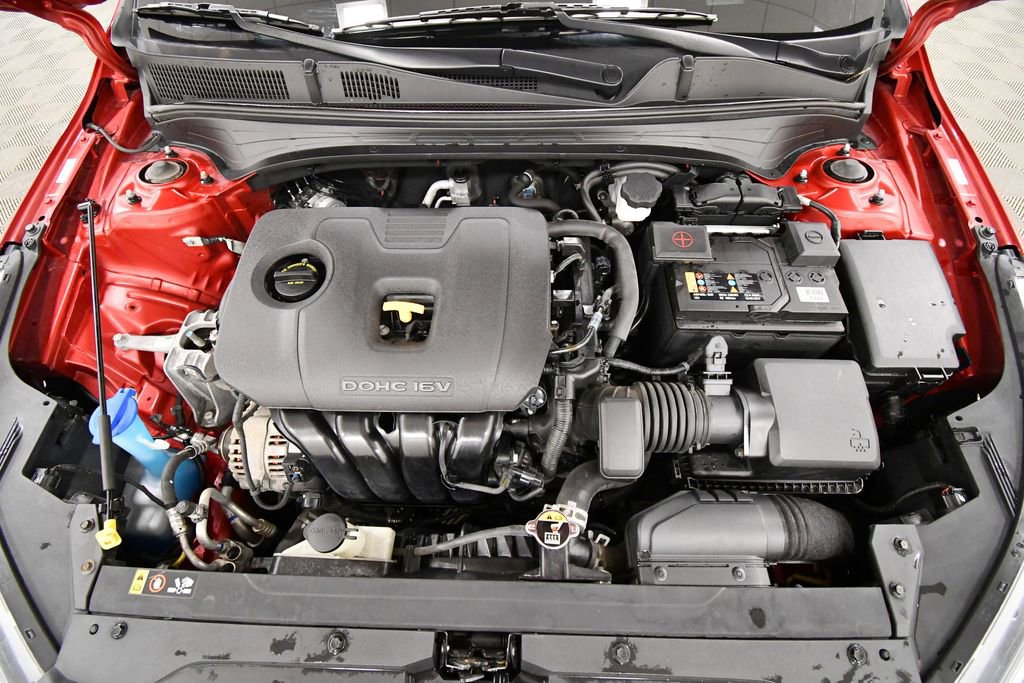 Certified 2019 Kia Forte LXS image 12