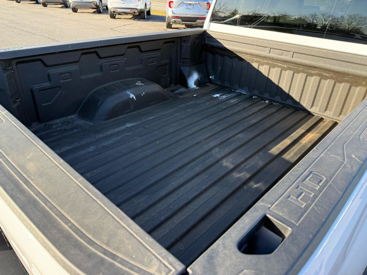 Used 2025 Chevrolet Silverado 2500 LT w/ Convenience Package AWD/4WD image 6