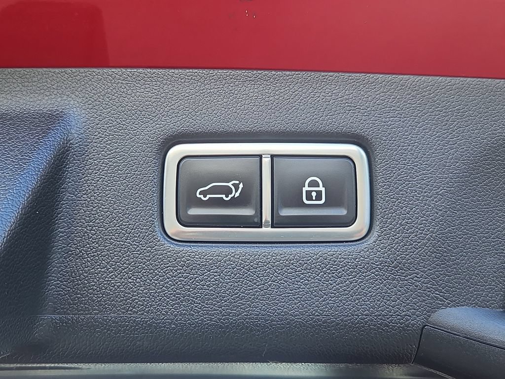 Certified 2023 Kia Sorento SX Prestige w/ Panoramic Sunroof Package AWD/4WD image 18