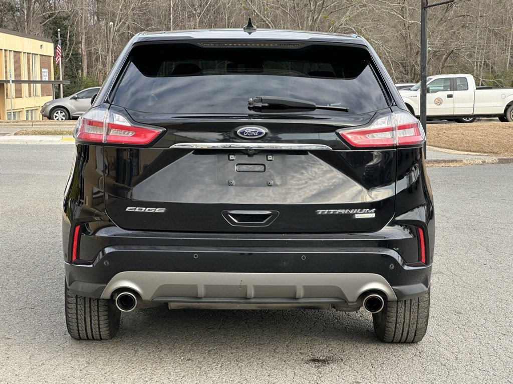 Used 2019 Ford Edge Titanium w/ Equipment Group 301A image 9
