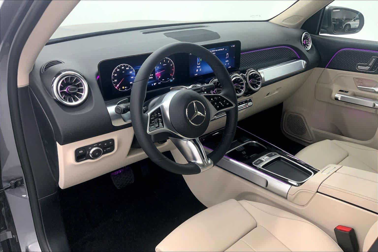 New 2026 Mercedes-Benz GLB 250 image 21