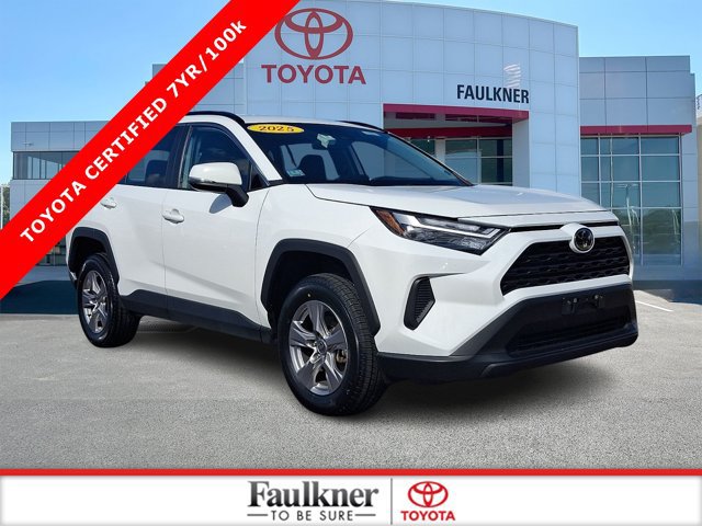 Certified 2025 Toyota RAV4 XLE AWD/4WD image 1