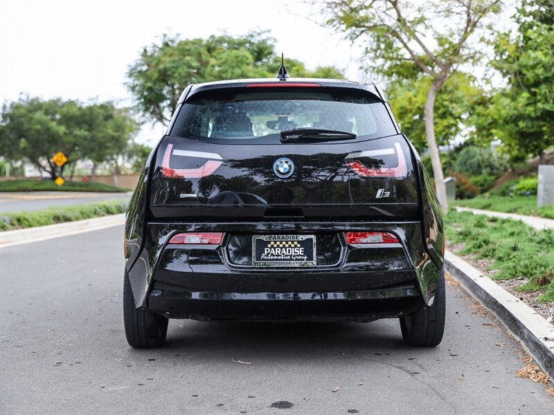 Used 2016 BMW i3 w/ Range Extender RWD image 4
