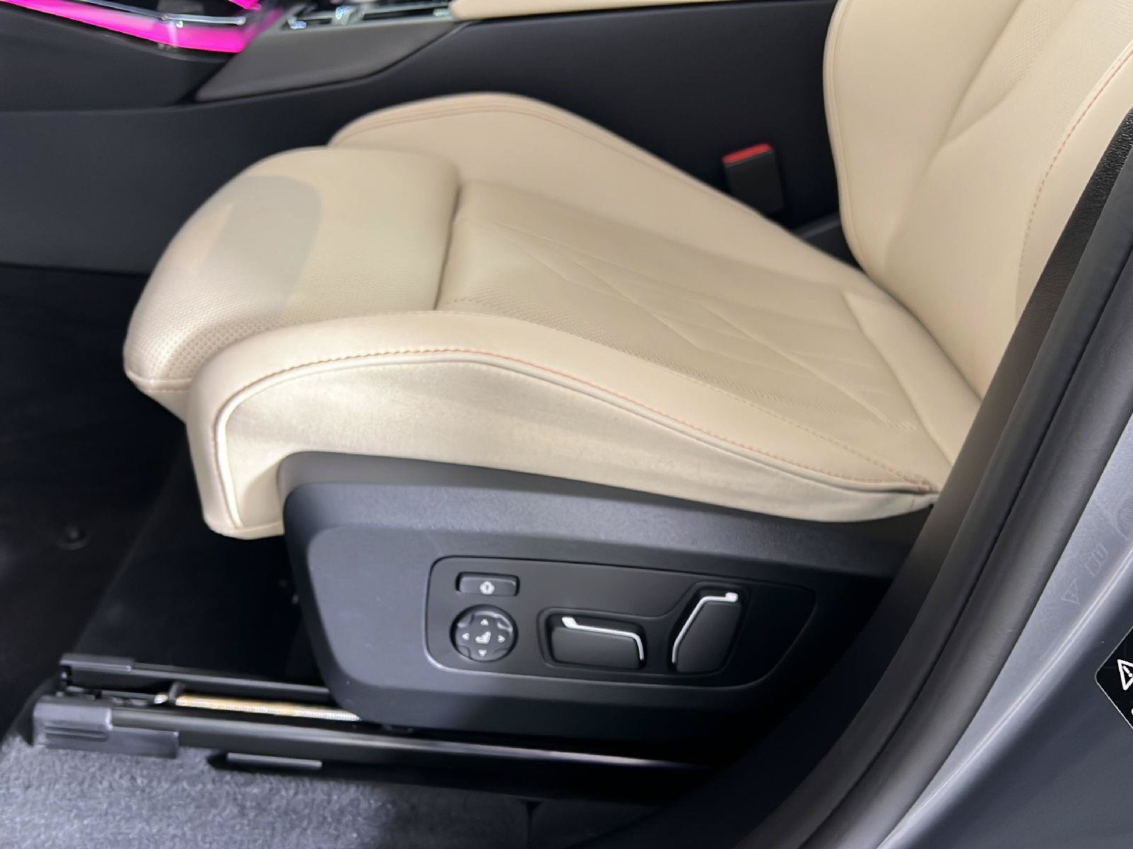 New 2026 BMW X3 xDrive30i w/ Premium Package AWD/4WD image 10