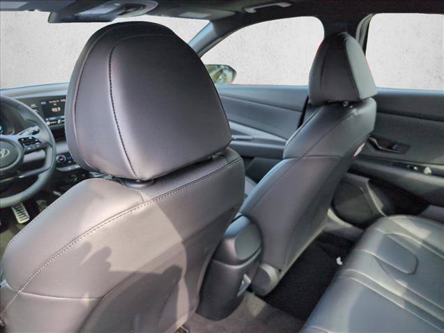 New 2026 Hyundai Elantra SEL Sport FWD image 21