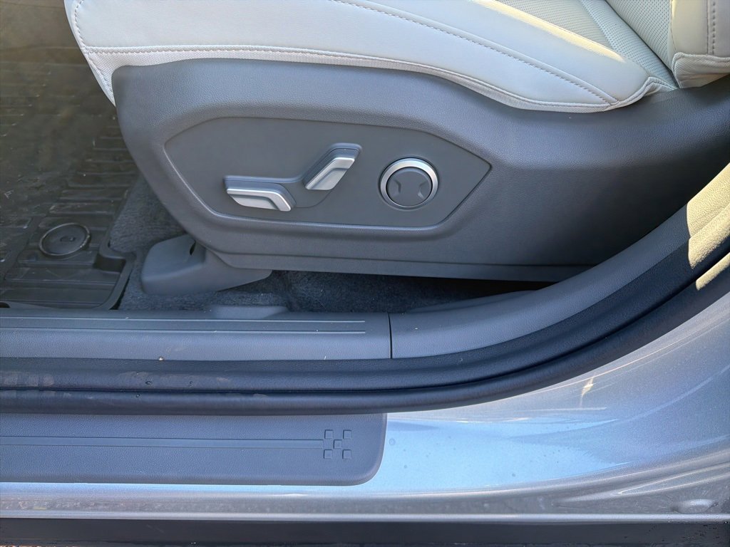 New 2026 Hyundai Santa Fe SEL image 14