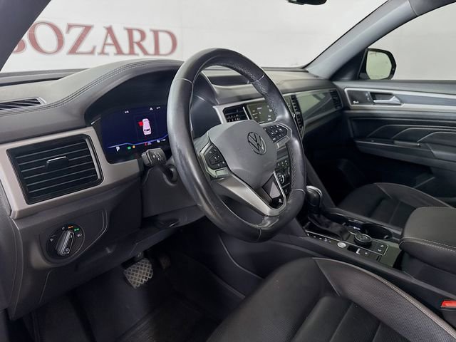 Used 2020 Volkswagen Atlas Cross Sport SEL Premium image 11