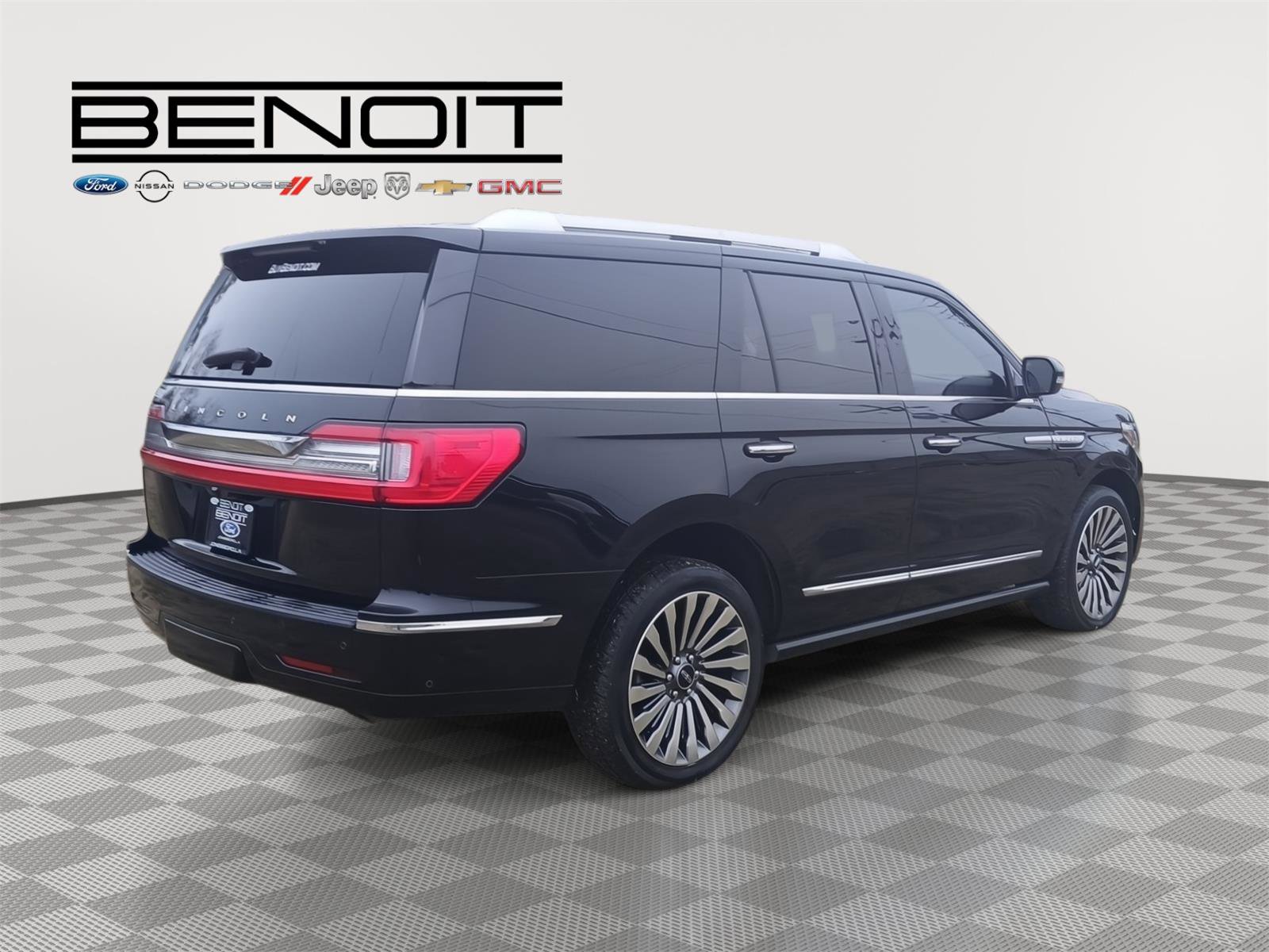 Used 2019 Lincoln Navigator Reserve image 5