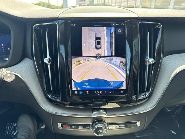 Certified 2025 Volvo XC60 B5 Plus AWD/4WD image 24