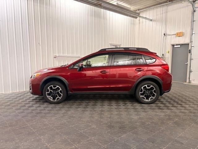 Used 2016 Subaru Crosstrek 2.0i Limited w/ Popular Package #2 AWD/4WD image 2