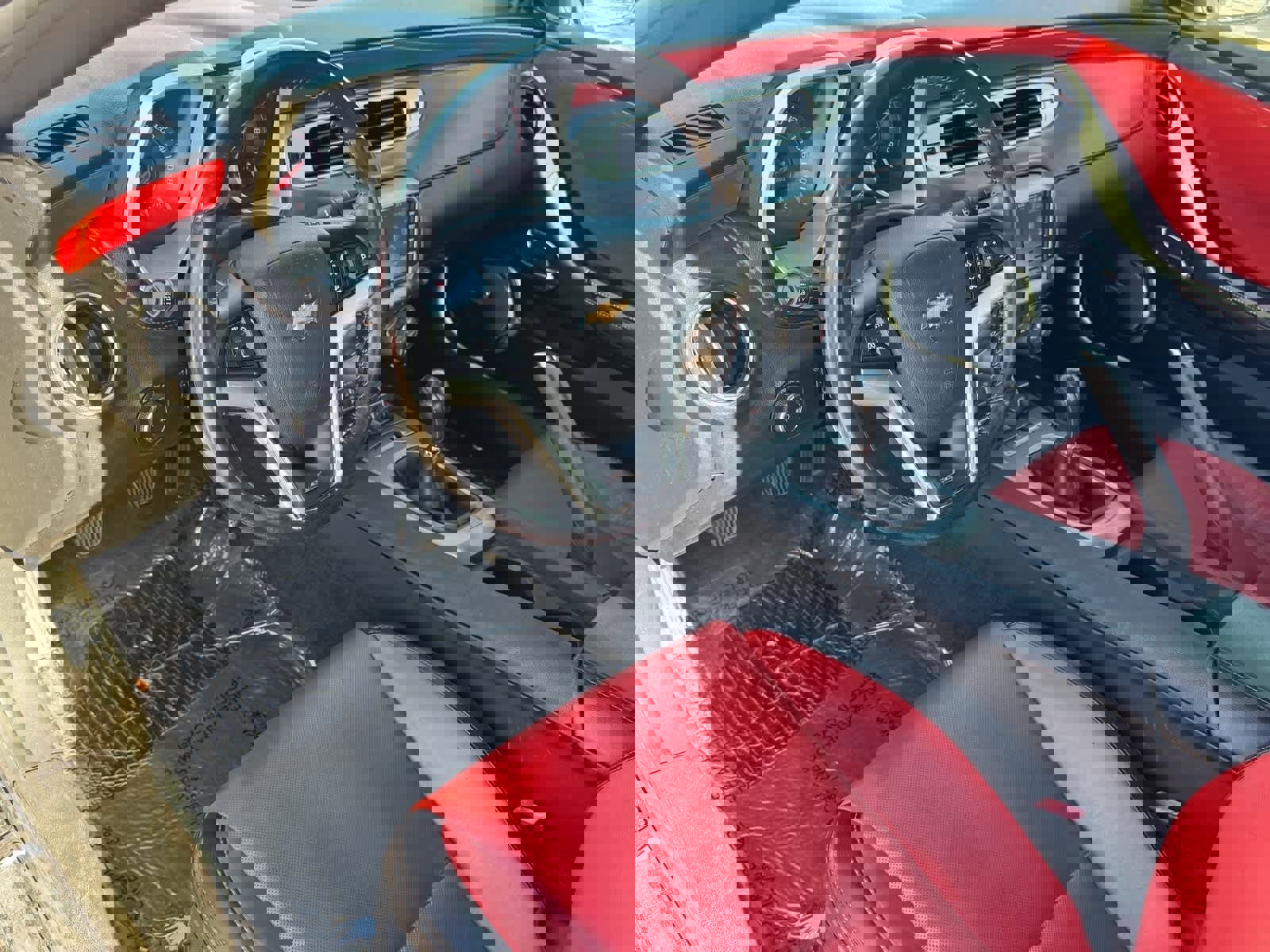 Used 2014 Chevrolet Camaro SS w/ RS Package image 2