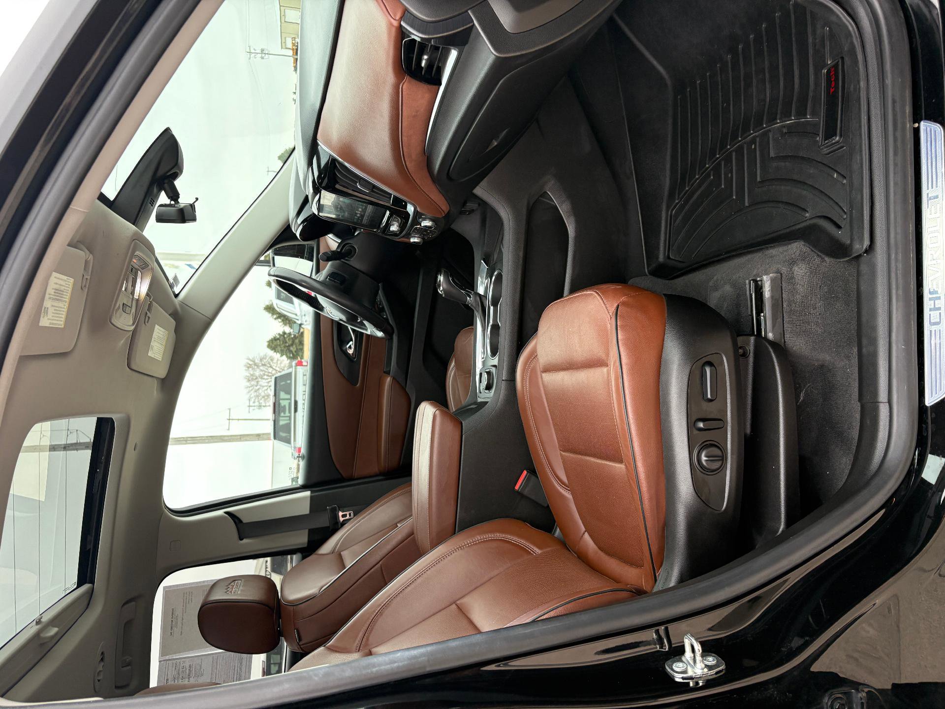 Used 2018 Chevrolet Traverse High Country image 18