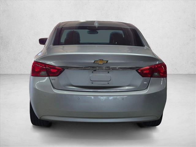 Used 2017 Chevrolet Impala LT w/ Convenience Package FWD image 6
