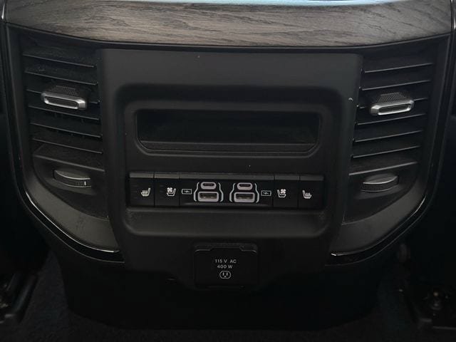 Used 2025 RAM 1500 Limited w/ Trailer Tow Group AWD/4WD image 29