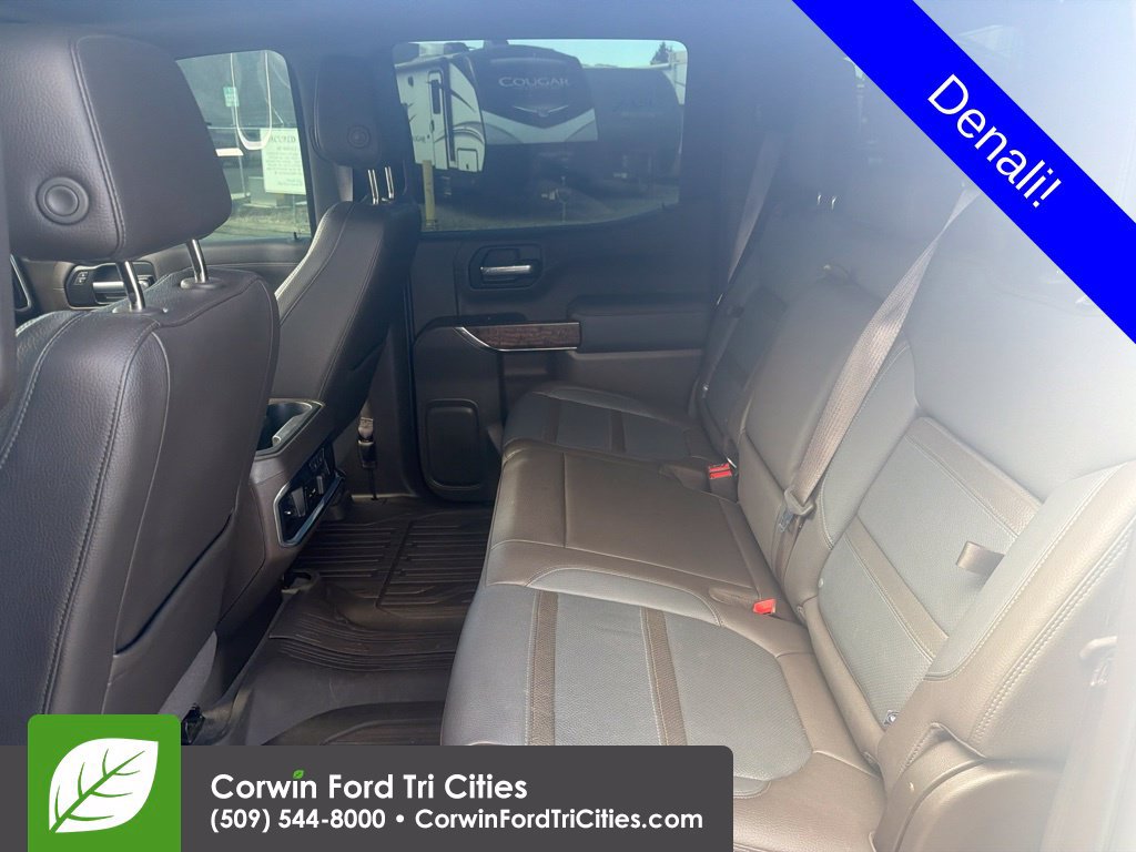 Used 2020 GMC Sierra 1500 Denali w/ Denali Ultimate Package AWD/4WD image 9