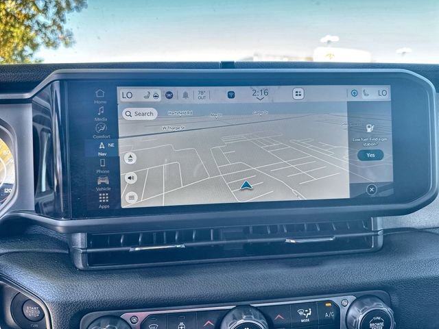 Used 2025 Jeep Gladiator Willys image 27