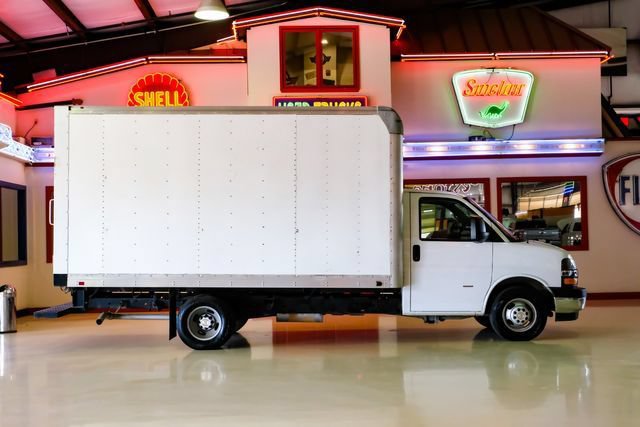Used 2021 Chevrolet Express 3500 w/ Power Convenience Package RWD image 10